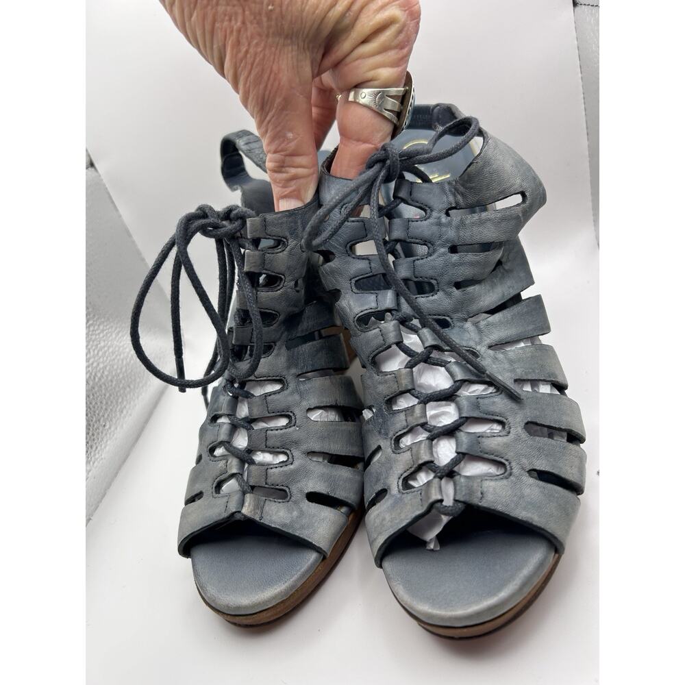 Cole Haan Skye Lace Up Strappy Gladiator Wedge Size 9.5B